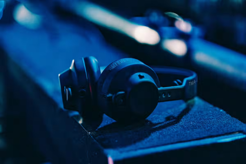 Kabellose DJ-Kopfhoerer: AIAIAI TMA-2 vs Pioneer DJ HDJ-F10-TX