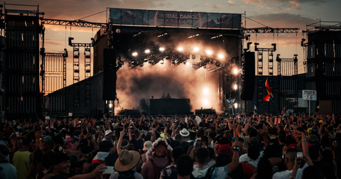 Line Array: Wie Sie die Akustik Ihrer Veranstaltungen optimieren