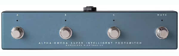 DARKGLASS ALPHA OMEGA SUPER INTELLIGENT FOOTSWITCH