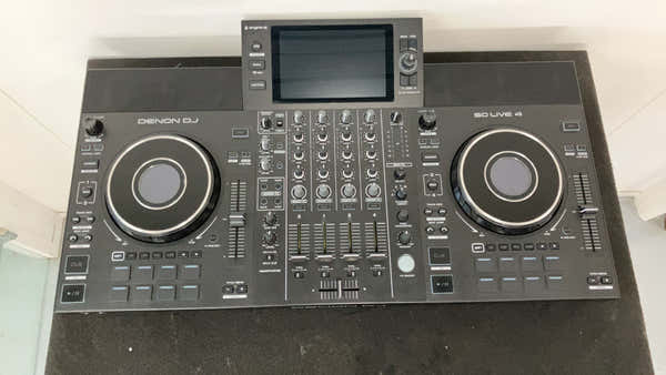 Denon DJ SC Live 4 - B-Ware