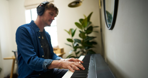 Digitalpiano Roland FP-40: die PHA-4-Tastatur im tragbaren Format