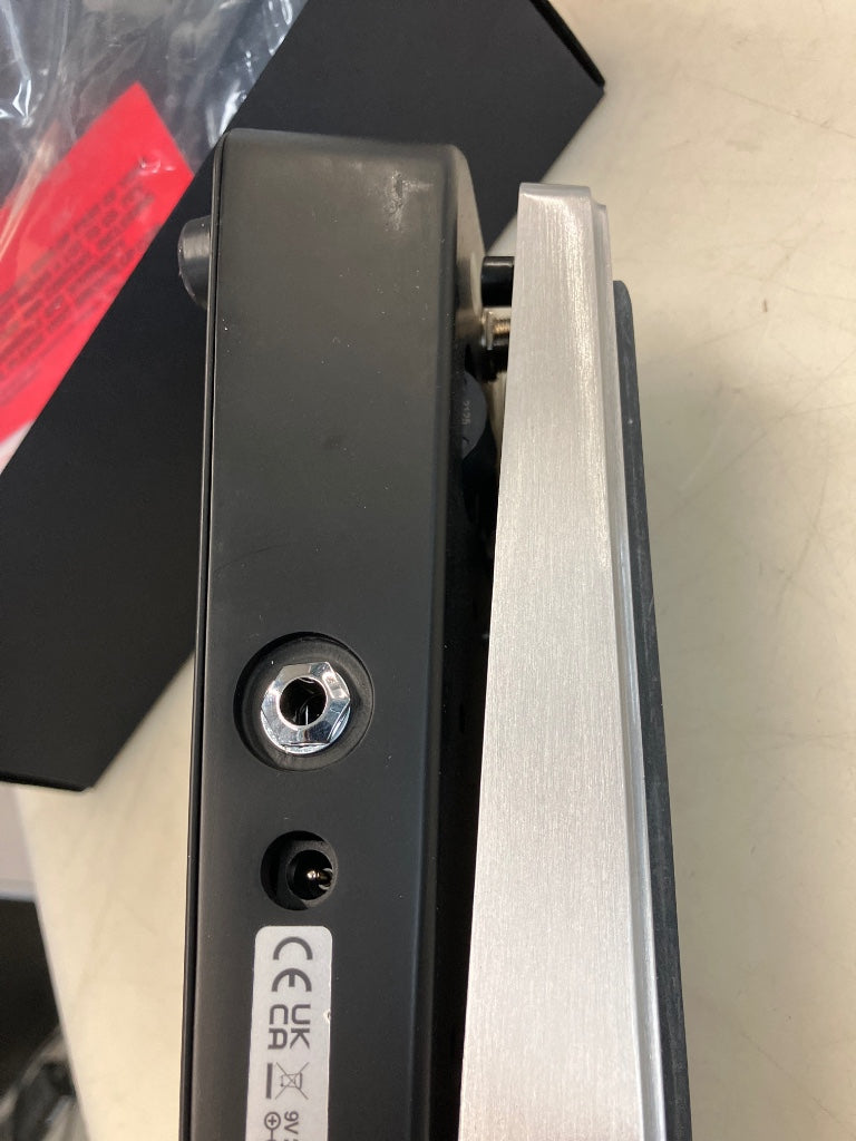 CUSTOM BADASS CRY BABY - B Stock