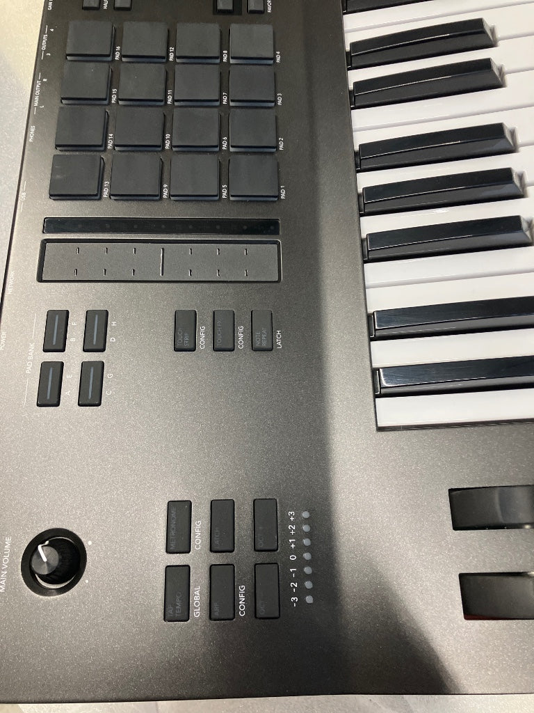 MPC Key 61 - B-Ware