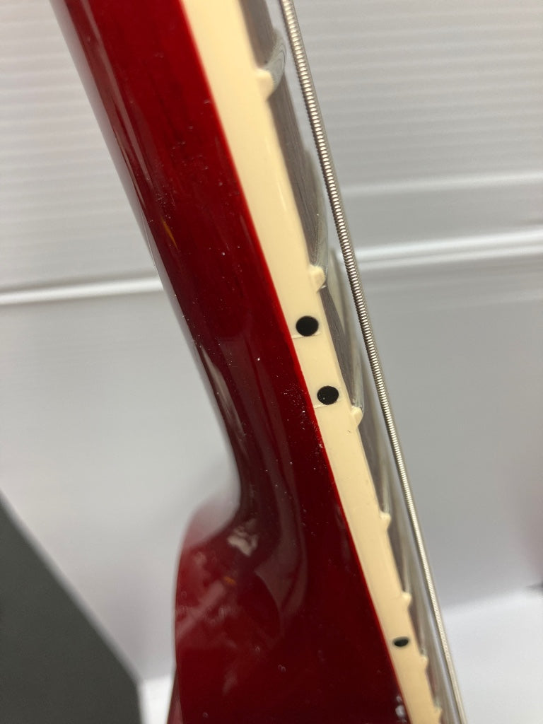 Les Paul Studio Weinrot Creme-Einfassung Stock B