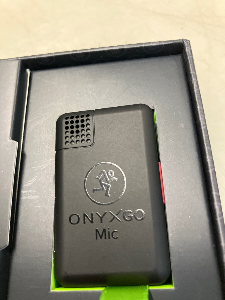 ONYXGO MIC - B Stock