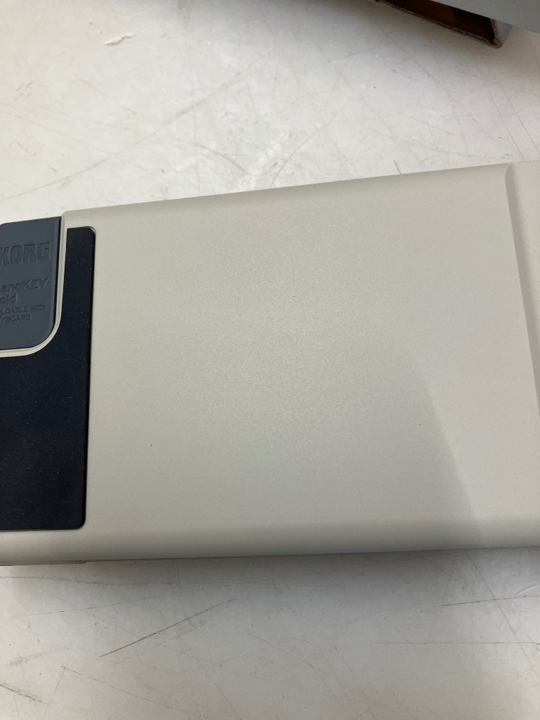 Korg NanoKey Fold Sand Beige - B Stock