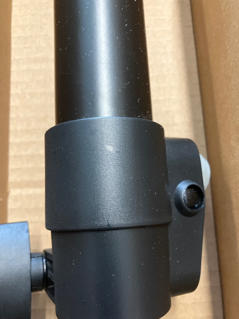 24630-009-55 LIGHTING STAND BLACK - B Stock