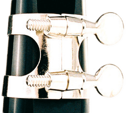 SML Paris 334N - Altsaxophon-Ligatur Metall Vernickelt