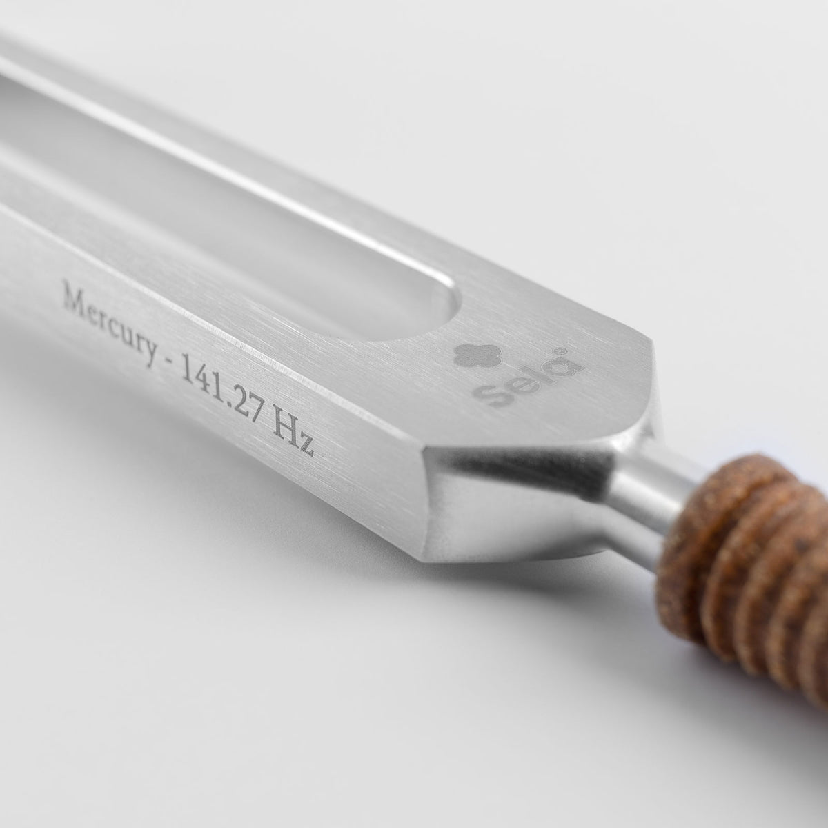 Professionelle therapeutische Stimmgabel - Merkur 141,27 Hz