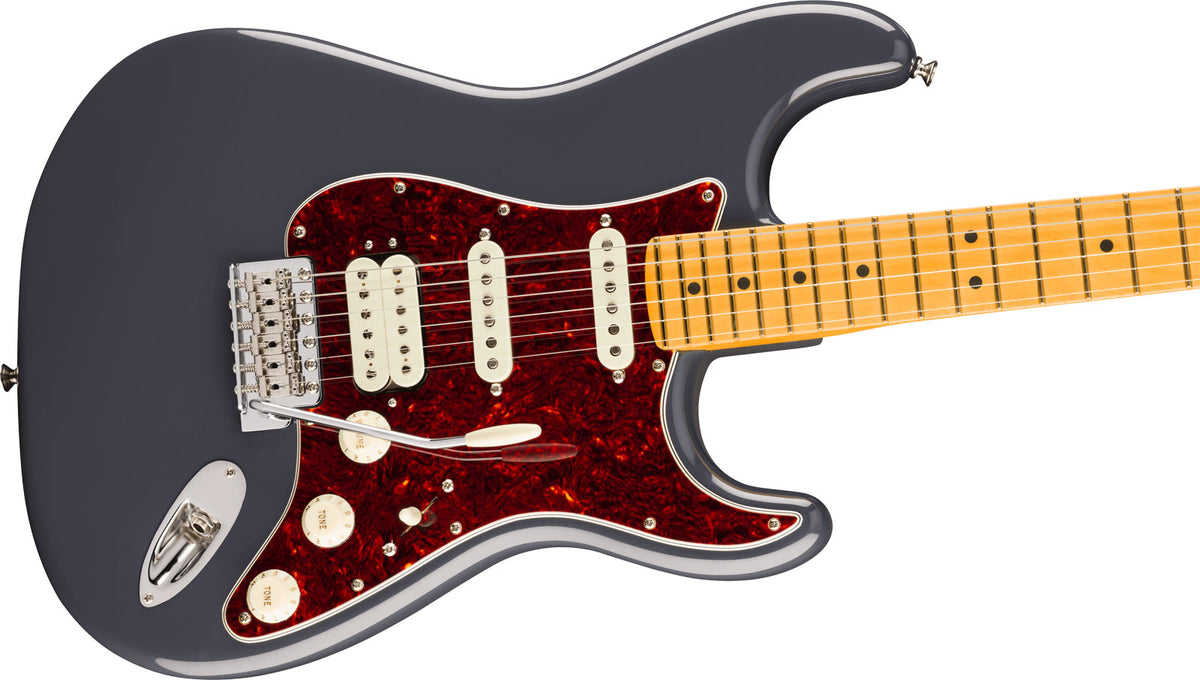 American Professional Classic Stratocaster HSS MN Verblasstes Schwarz