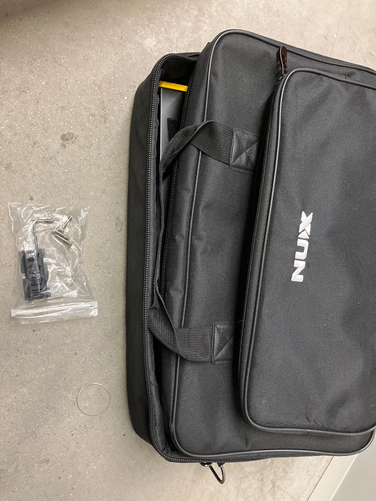 PEDALBOARD MEDIUM WITH CARRYING BAG - B Stock