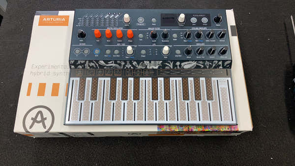 Arturia Microfreak - B-Ware