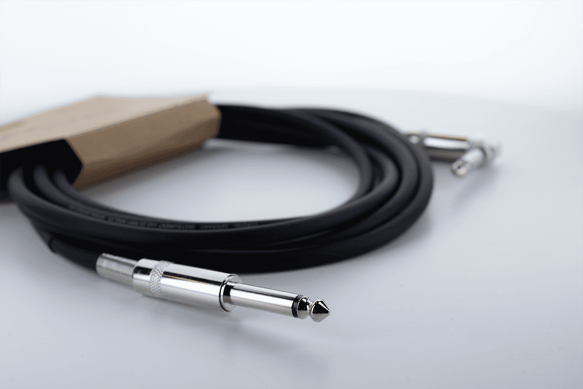 GUITAR CABLE 1.5 M JACK STRAIGHT/COILED