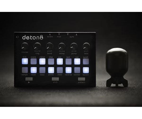 deton8