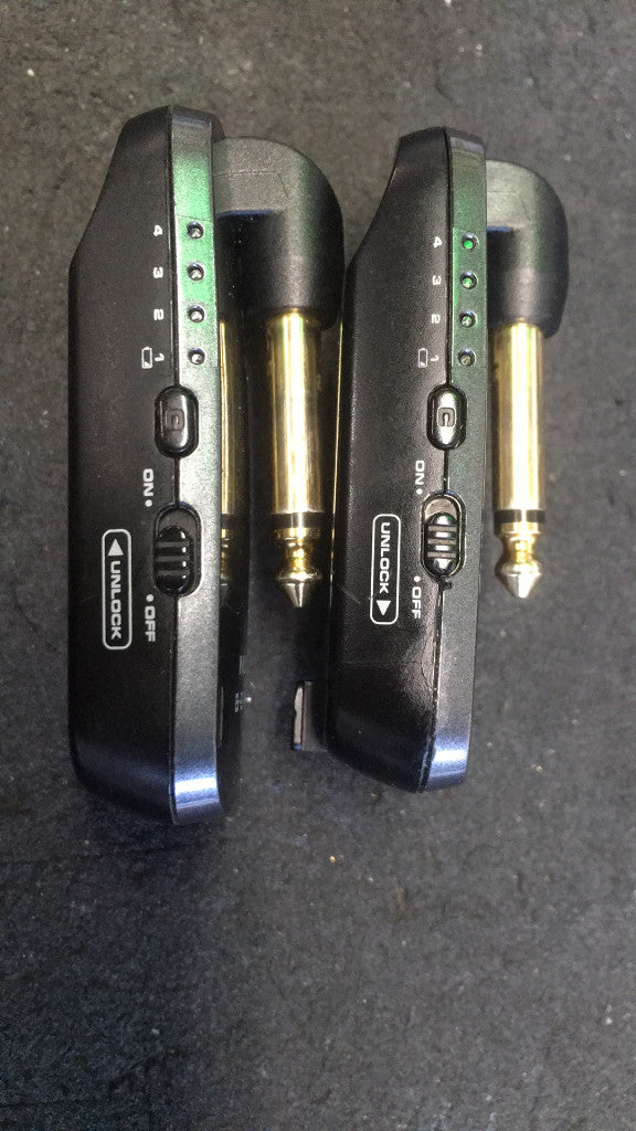 B2-plus Drahtloses Gitarrensystem 2,4 Ghz 4 Kanäle - B-Ware