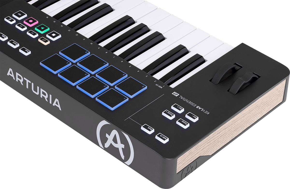 Keylab Essential 49 MK3 Schwarz
