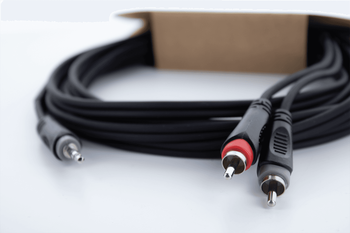 Y-Kabel Stereo-Mini-Klinke / 2 RCA 1,5 M