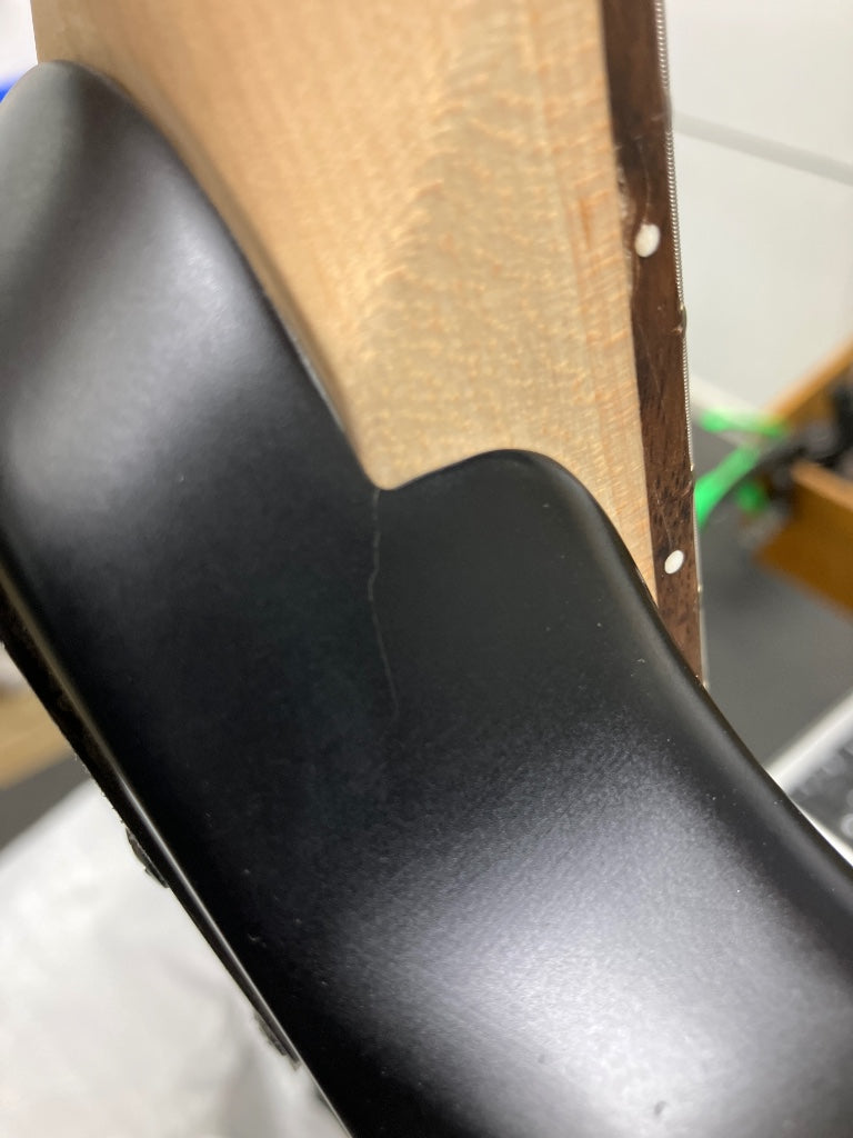 Stingray Guitar Stealth Black B-Stock