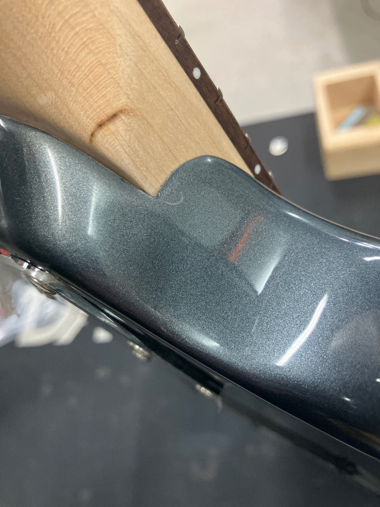 Cutlass Sss Charcoal Frost - B Stock