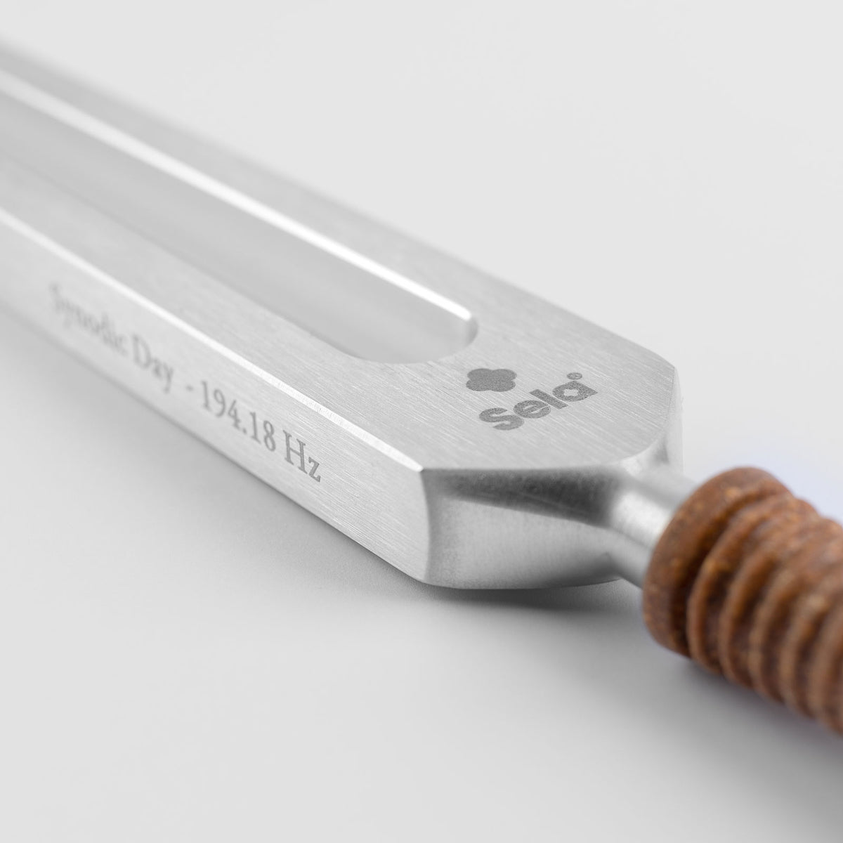 Professionelle therapeutische Stimmgabel - Synodischer Tag 194,18 Hz