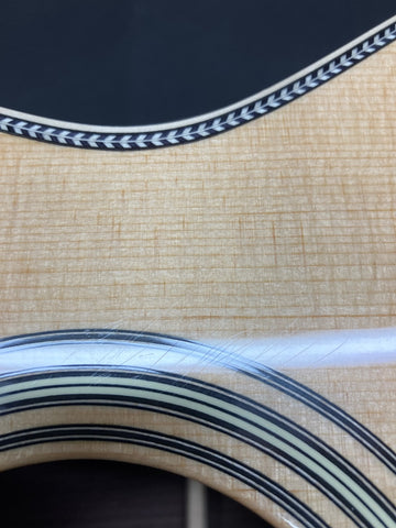 012-28 Modern Deluxe B-Stock