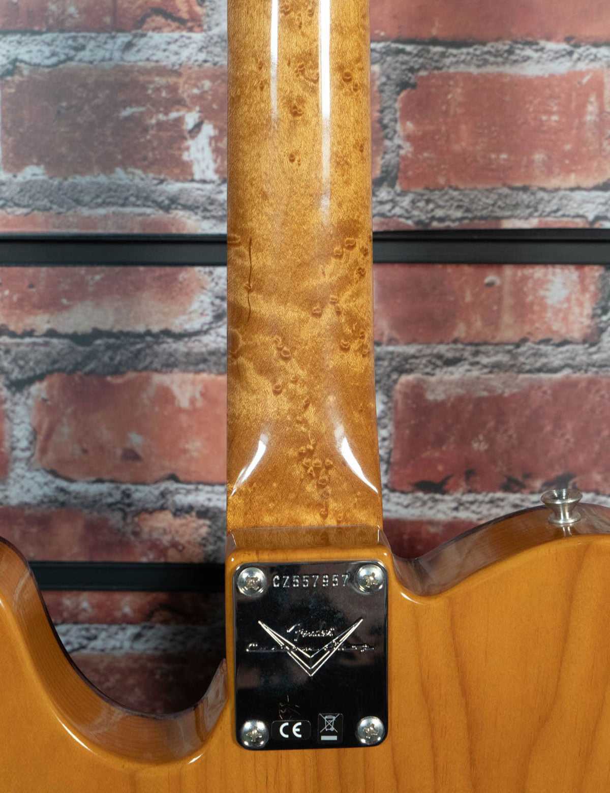 Esquire Buckeye Burl NOS Gealtert Natur Artisan 2025