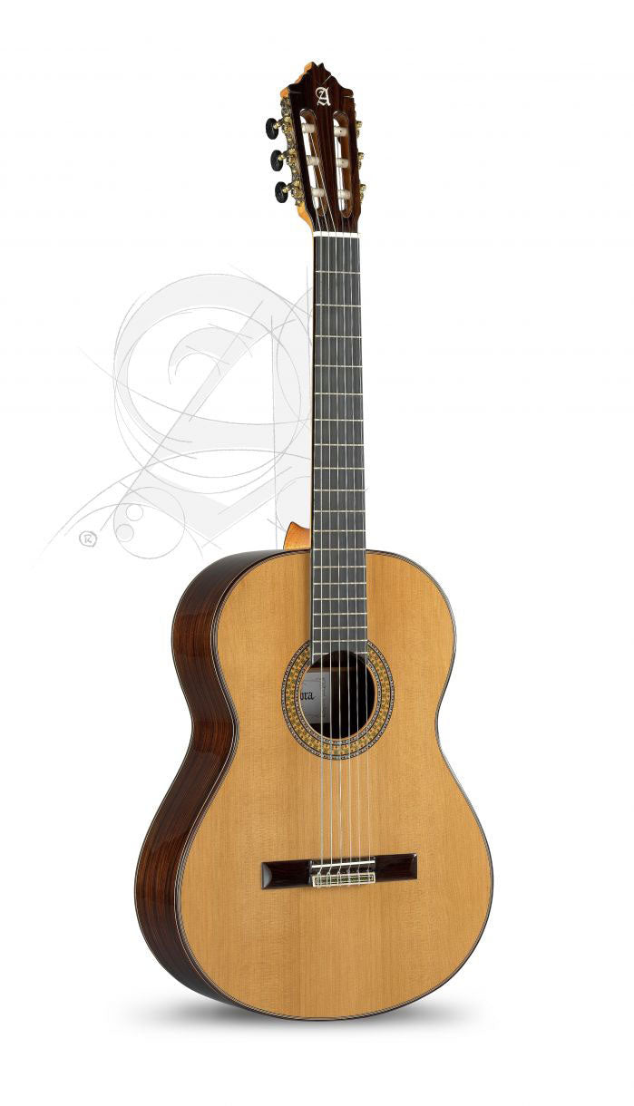 Concert 9P 7/8 Senorita + 9562 Case