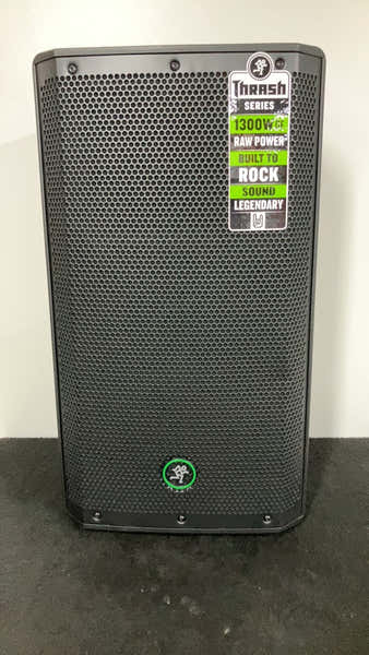 Mackie Thrash 212 - B-Ware