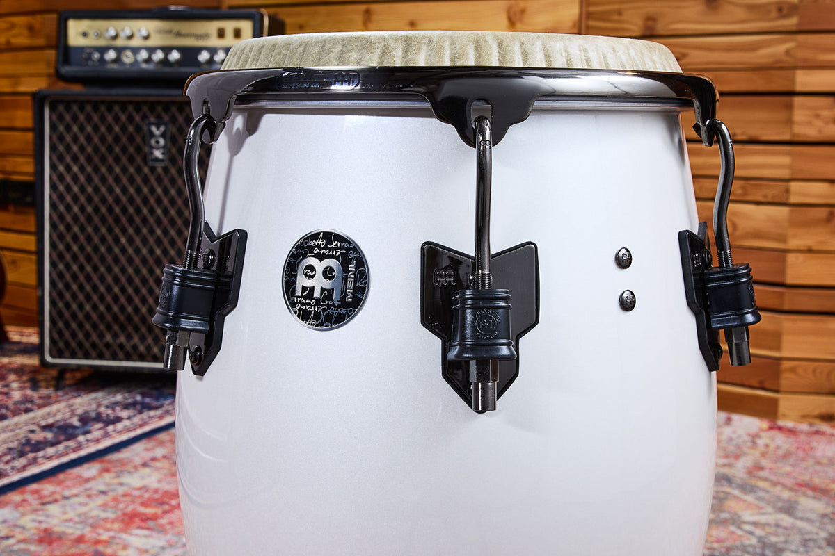 Artist Series Roberto Serrano Quinto 11"/REMO® Fiberskyn Heads - Pearl White