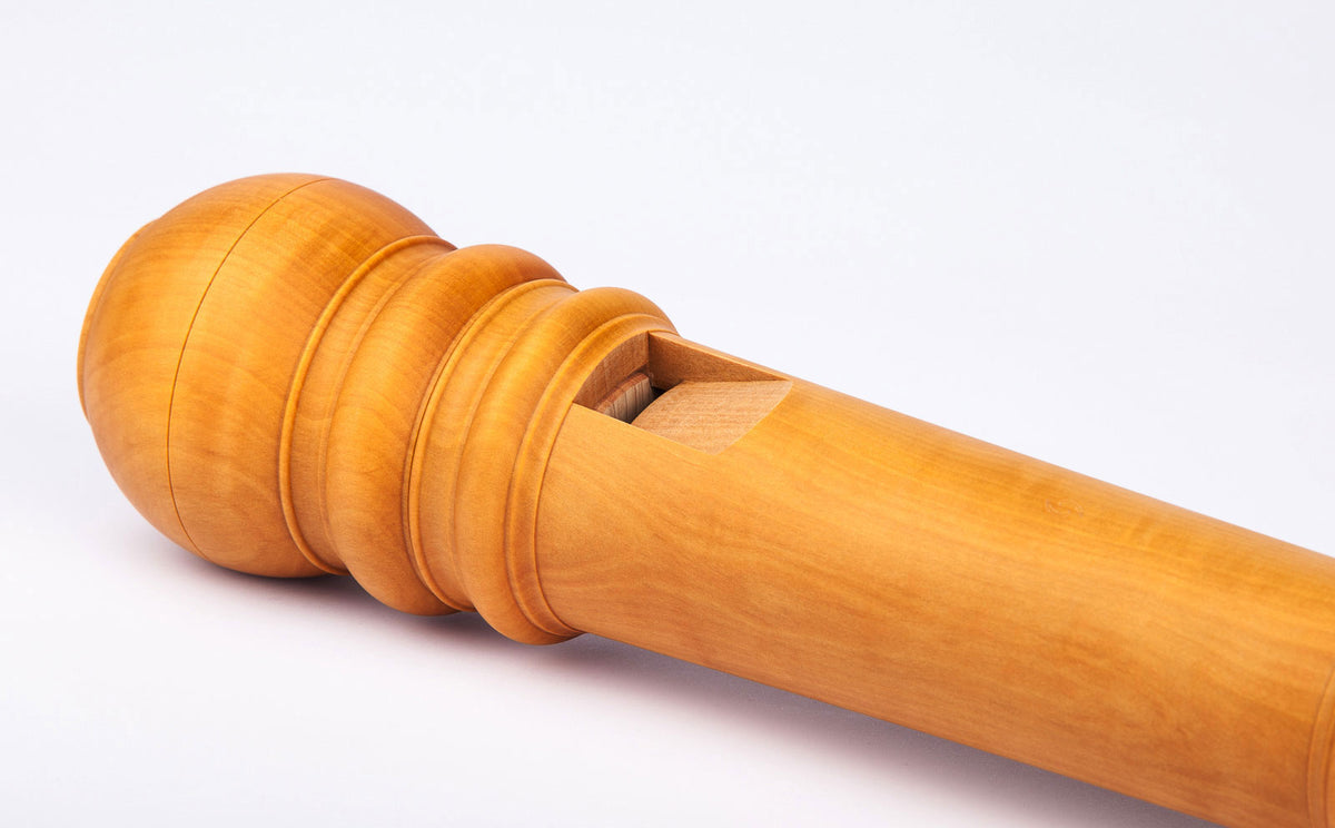 Denner Bass 556 - Birnbaum (Barocke Griffweise)