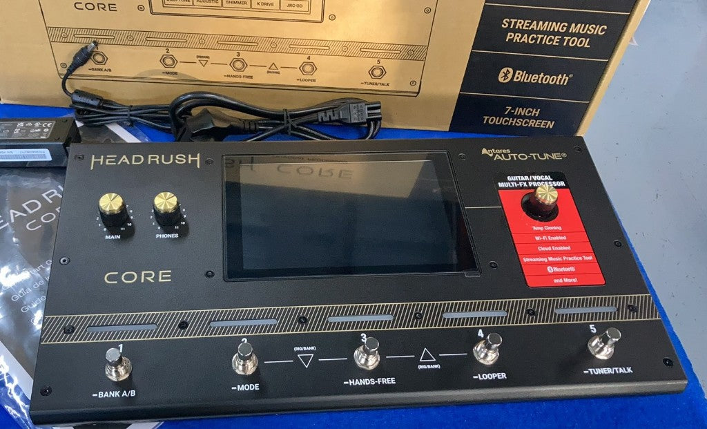 CORE GUITAR AND VOICE - B Stock