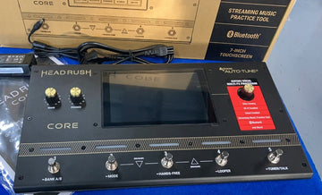 CORE GUITAR AND VOICE - B Stock
