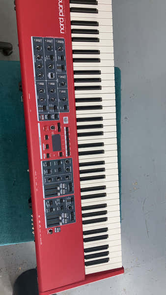 Nord Klavier 6 73 - Stock B