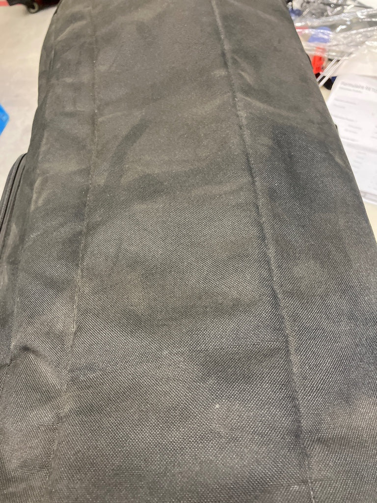 QSC Pro audio LA108-TOTE - B Stock