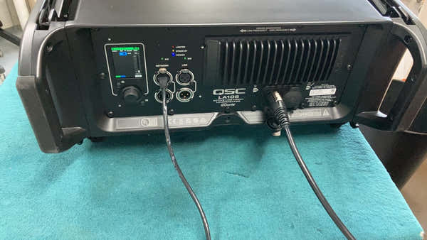 QSC Pro audio LA108 - B-Ware