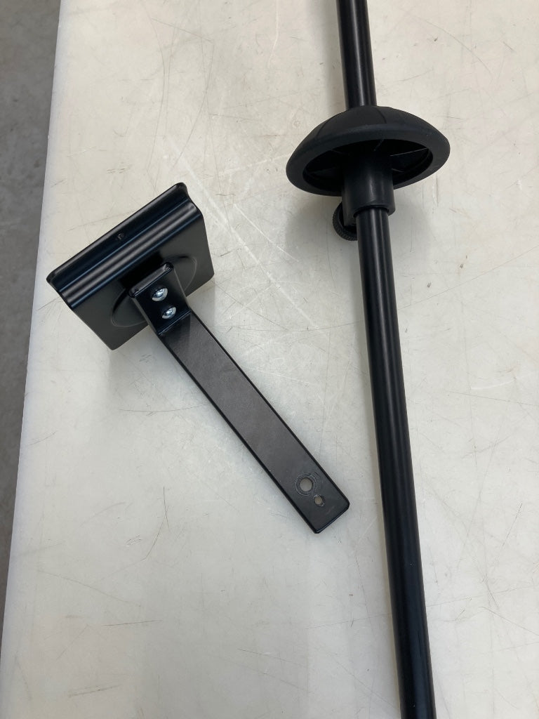 44250-000-55 BLACK PRODUCT HOLDER FOR TROMBONE - B Stock