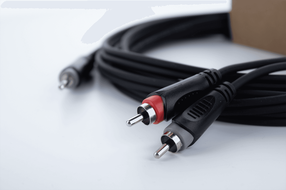 Y-Kabel Stereo-Mini-Klinke / 2 RCA 1,5 M
